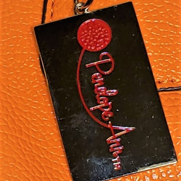 Penelope Ann Pretty Is As Pretty Does Handbag - Picture 5 of 8